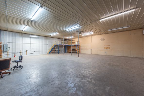 3401 16th St, Zion, IL 60099